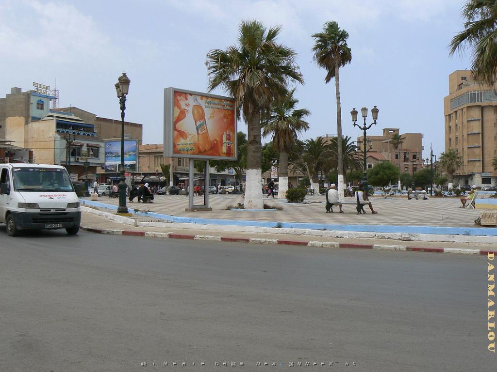 AIN EL TURK (116) LA PLACE.jpg
